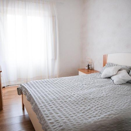 Le Chevalier Apartment Кастільйоне-ді-Сицилія Екстер'єр фото