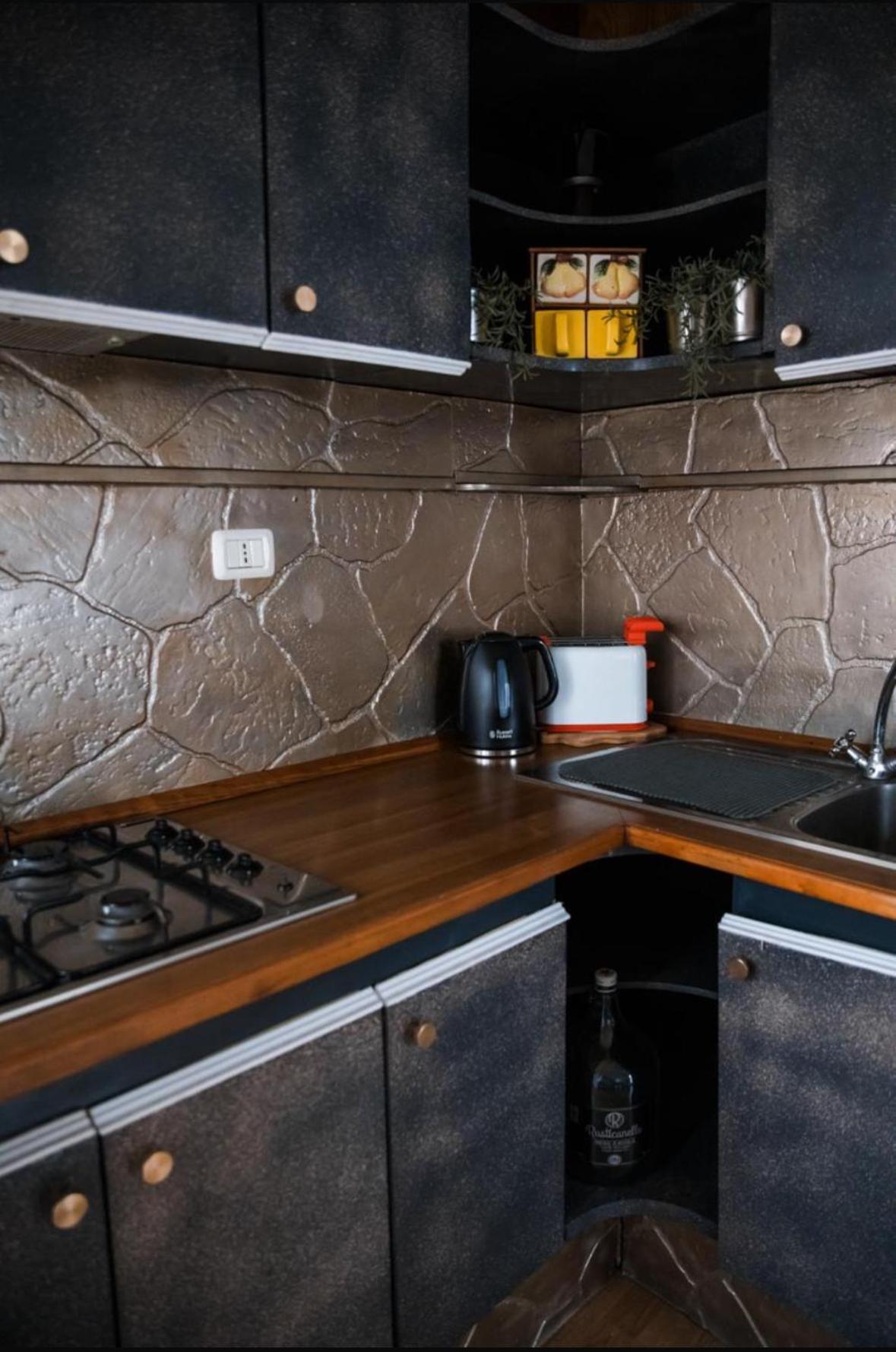 Le Chevalier Apartment Кастільйоне-ді-Сицилія Екстер'єр фото
