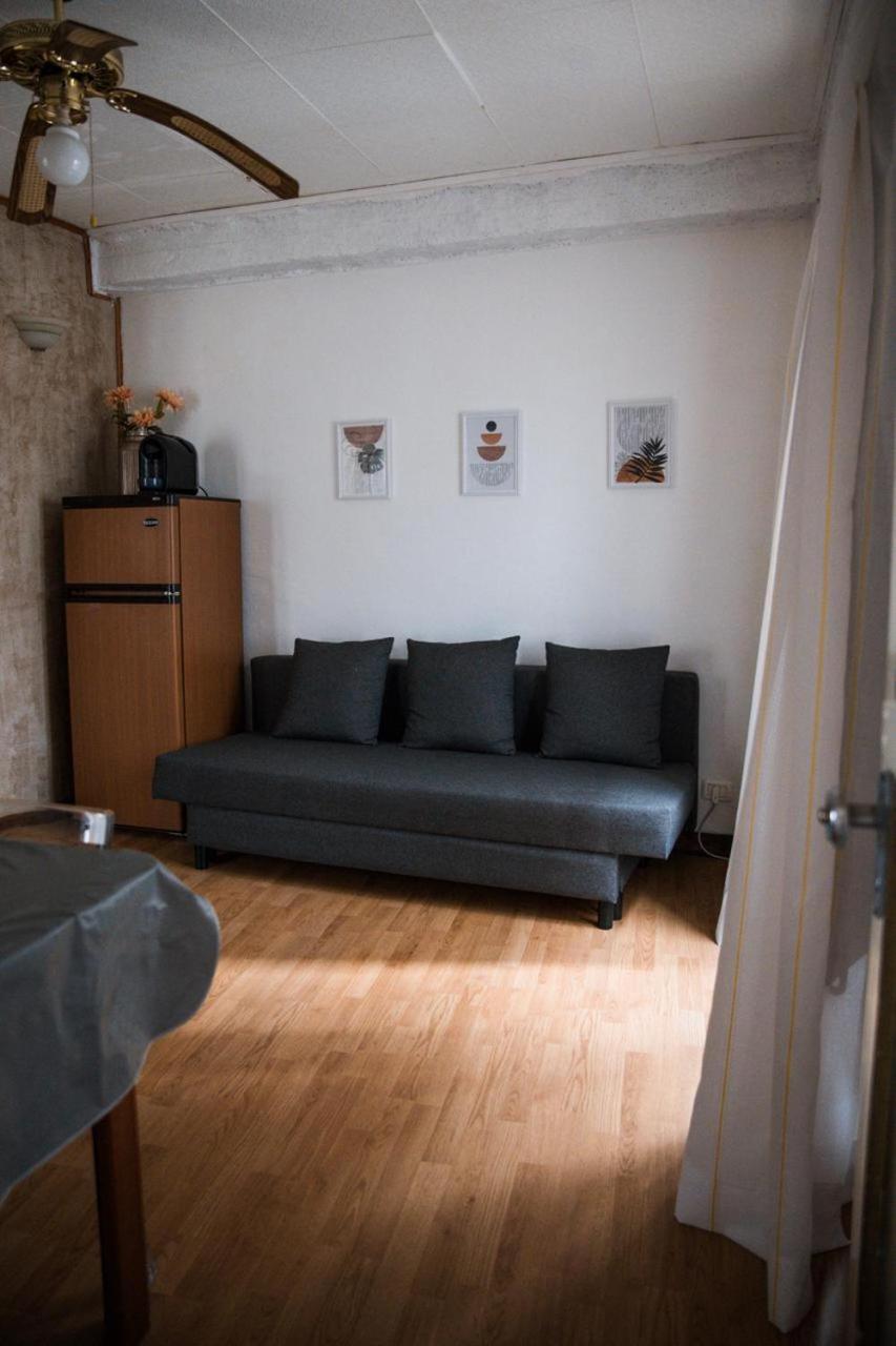 Le Chevalier Apartment Кастільйоне-ді-Сицилія Екстер'єр фото